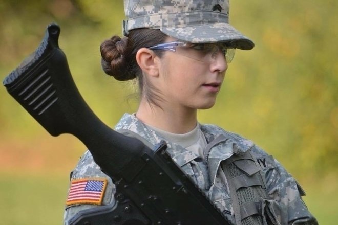 Deanna Lupia '19 in ROTC uniform.