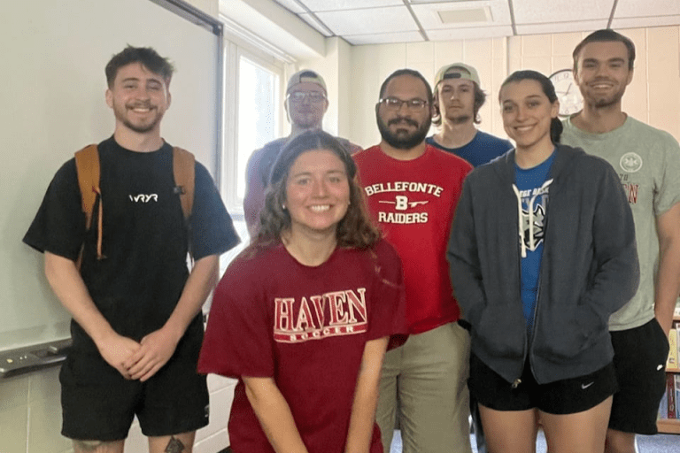 M.S Athletic Training Students posing for picture